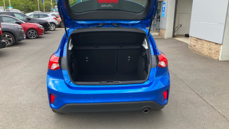 Ford Focus 1.0 EcoBoost 125 Titanium 5dr Petrol Hatchback
